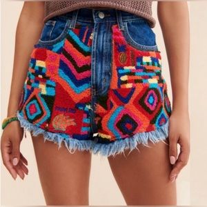 FARM RIO Summer Patches Denim Shorts XS NWT